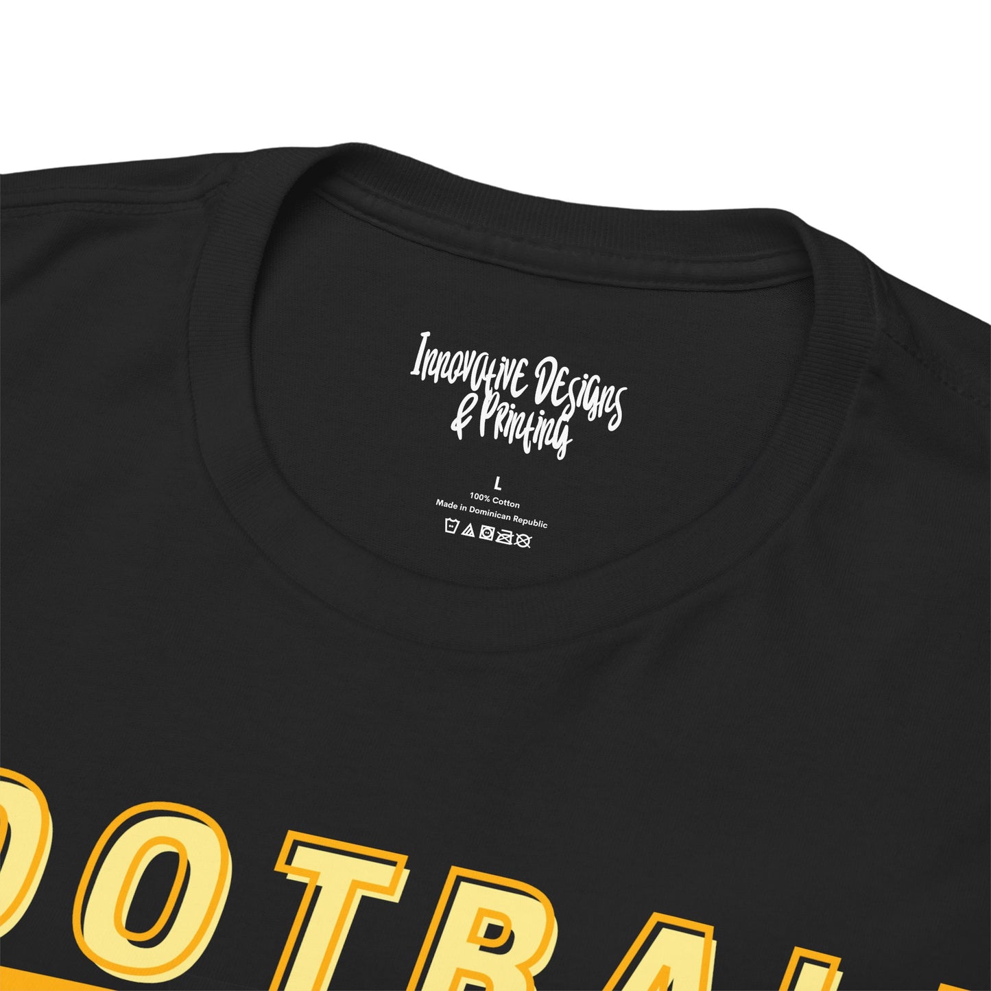 Black & Gold Style Football Season - Gildan Adult Unisex Heavy Cotton T-Shirt